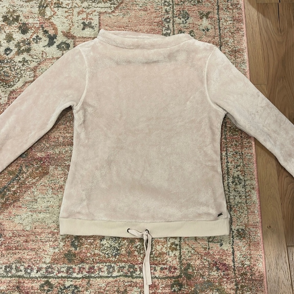 UGG Sweater